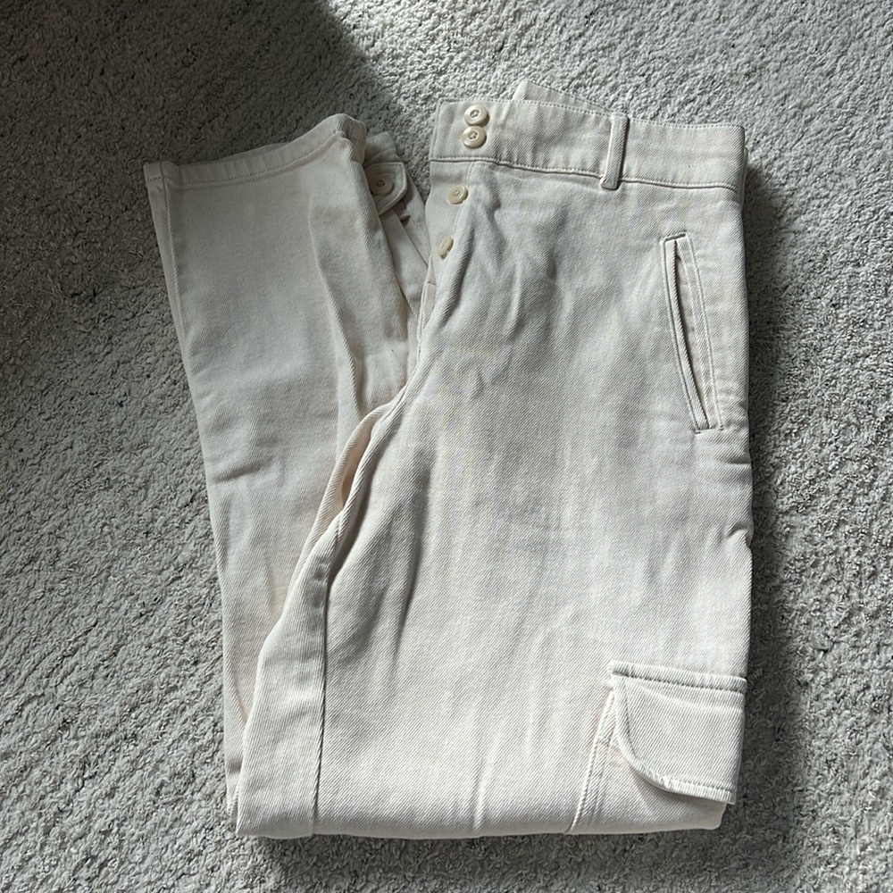 Wilfred Free Modern Cargos